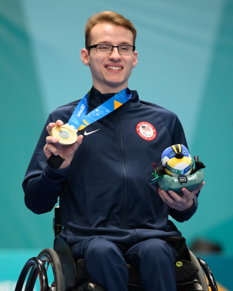 Jenson Emburgh winning in table tennis paralympics