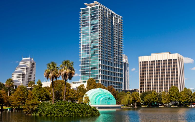 Orlando Skyline Featuring Ocean Waters and High-rise Buildings