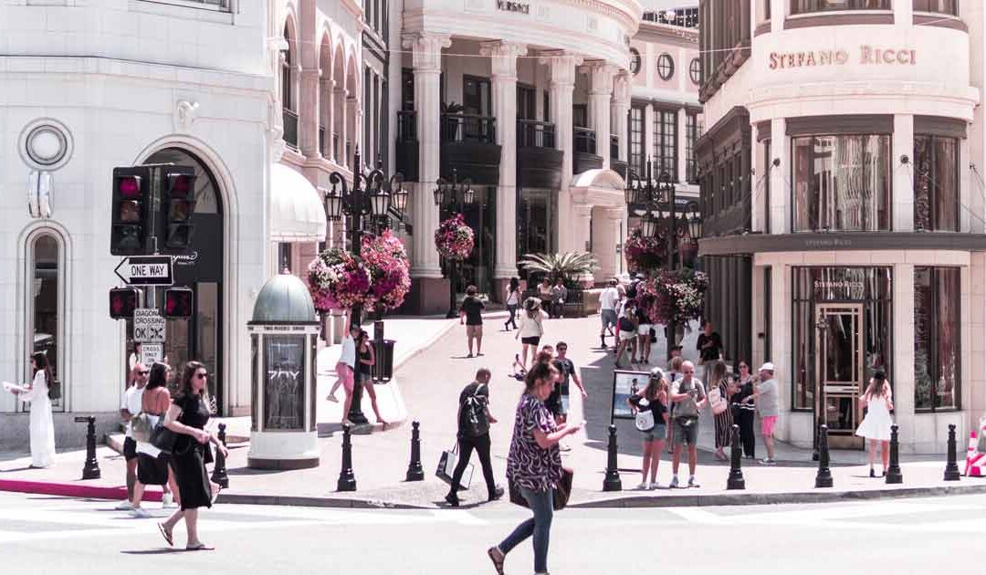 Rodeo Drive Los Angeles CA Shoppers & High-End Stores